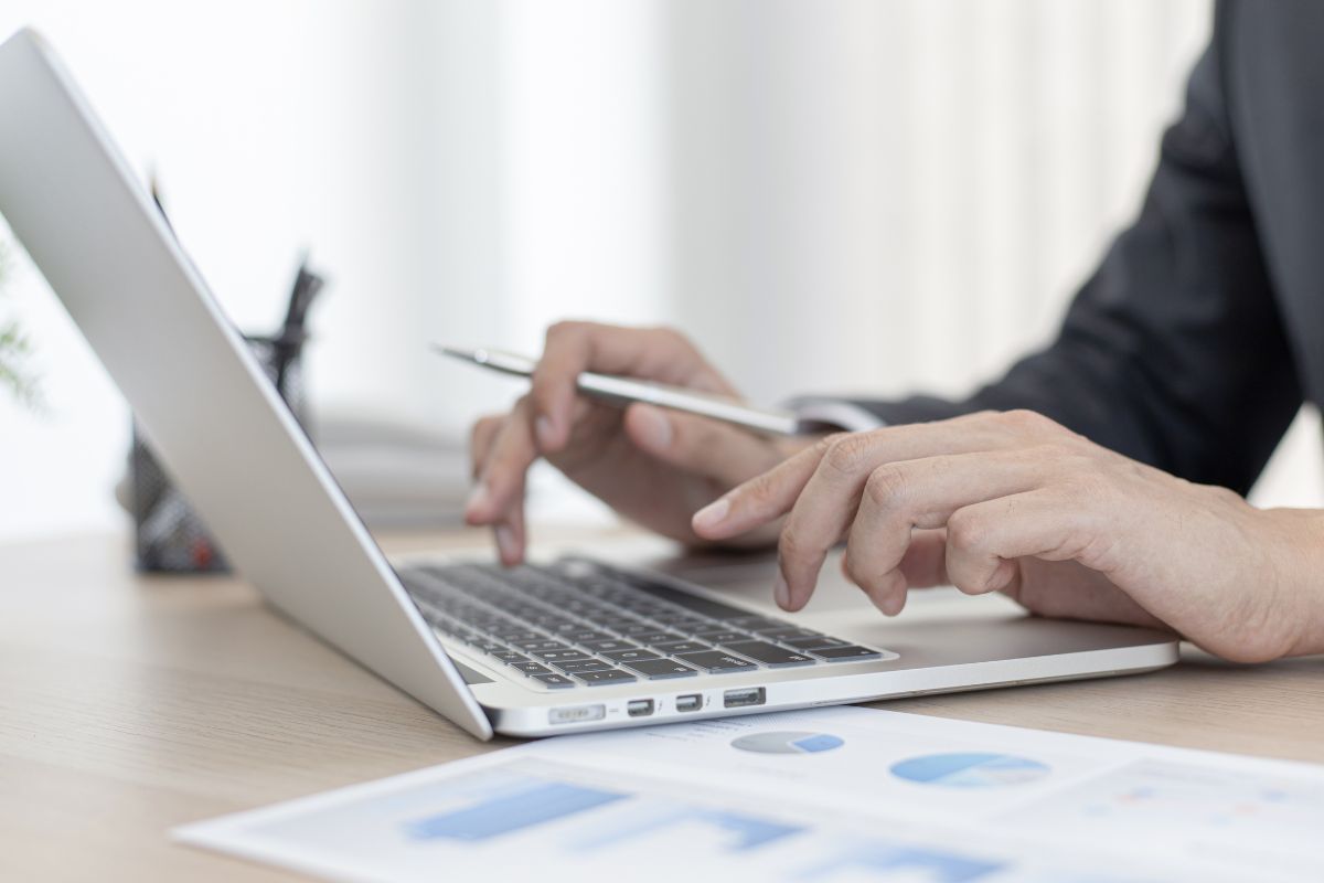 2025 Guide To Key Saas Company Evaluation Criteria